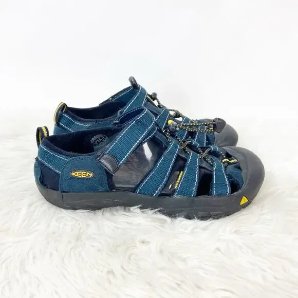 Keen 6 US Youth Blue Strap Hook and Loop Newport H2 Walking Hiking Sandals - Picture 2 of 11
